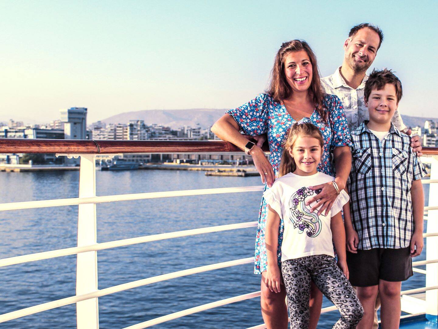 the-cruise-fun-loving-brits-at-sea