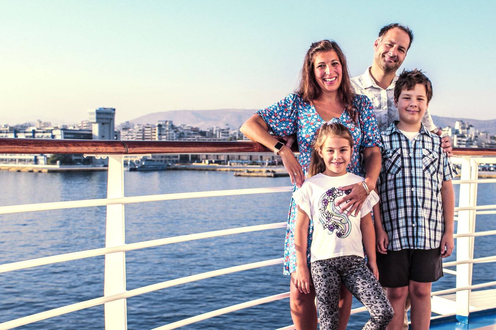 the-cruise-fun-loving-brits-at-sea